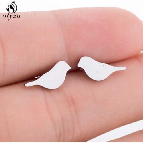 Oly2u Fashion Small Bird Stainless Steel Stud Earrings for Women Girls Kids Everyday Jewelry Simple Animal Earing Wholesale