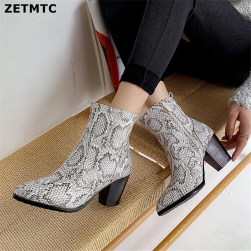 Women Zipper Boots Snake Print Ankle Boot Square heel Fashion Pointed toe Ladies Sexy shoes Female 2019 New Chelsea short Boots