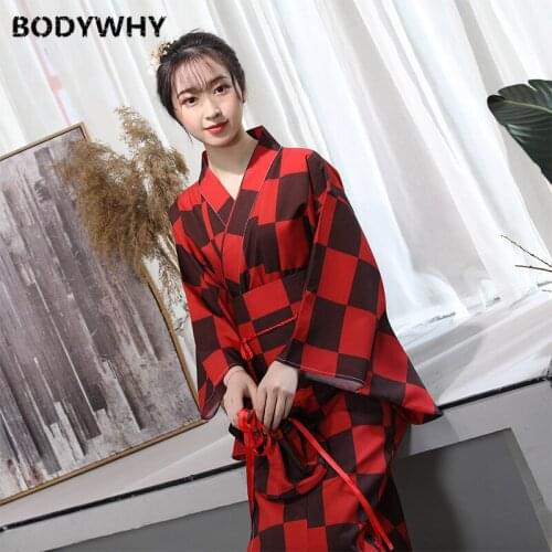 Japanese Traditional Ladies Kimono Formal Dressing Gown Yukata Red Long Performance Stage Costume Yukata