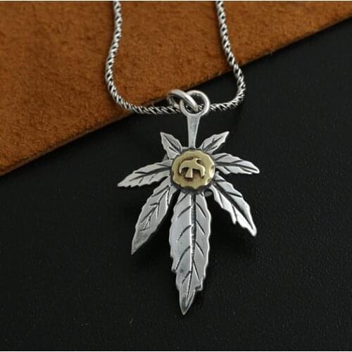 S925 sterling silver jewelry retro Thai silver men and women models handmade eagle point gold inlaid maple leaf pendant