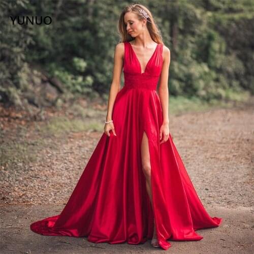 YUNUO Split Elegant Evening Prom Dresses V Neck Party Formal Dress A Line Sleeveless Red vestidos de fiesta de graduación