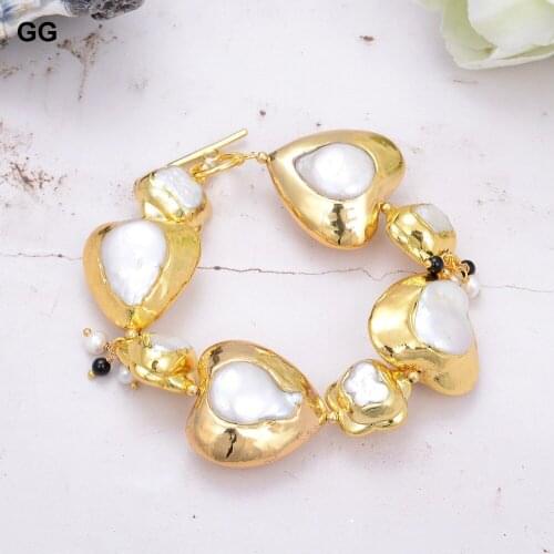 GuaiGuai Jewelry Cultured White Keshi Pearl Heart and Butterfly Shape With Gold Plated Edge Bracelet 9"