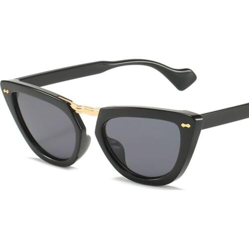 2021 New Fashion Personality Cats Eye Big Frame Sunglasses Womens Retro Rice Nail Decorative Sexy Show Glasses UV400