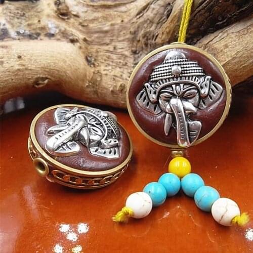 2pcs/lot Tibetan Style Handmade Craft Elephant Round Pendant 25x5mm Copper+Stone Ethnic Necklace Charms DIY Jewelry Making