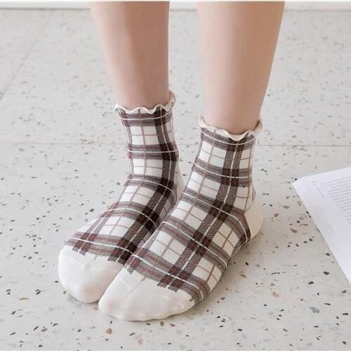 Spring And Summer New Womens Socks Japanese Cotton Retro Wood Ear Square Plaid Middle Tube Socks Korean Simple Style Socks