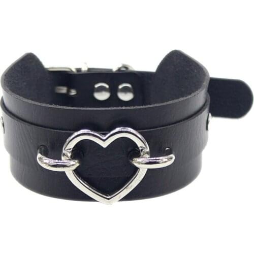 Gothic Style Heart Choker Necklace on Neck Leather Goth Jewelry Harajuku Chocker Stud Black collar for Women