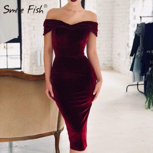 Off the Shoulder Velvet Party Dress Lady Bodycon Slash Neck Velour Elegant Midi Dress Spring Women Skinny Empire Dresses M0385