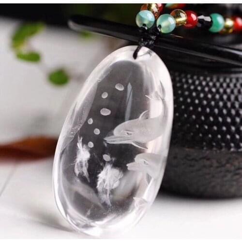 White Natural Crystal Pendant Hand Carved Dolphin Pendant Sweater Chain Necklace Lucky for Women Men Stylish Crystal Jewelry