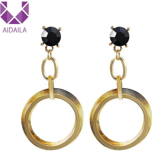 Women Statement Earrings Shell Round Circle Natural Dangle Drop Earrings Resin Material New Fashion Jewelry for Friends