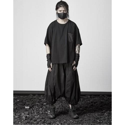 Personalized three-dimensional tailored T-shirt Japanese dark black Hong Kong style mens irregular short-sleeved casual loose