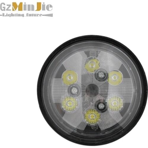 LED Light 18W High-strength PC housing Anti-scratch, stable heat dissipation Moisture-proof 6000K 1500LM LED farm light