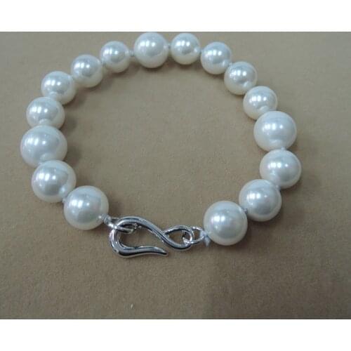 Fashion pearl bracelet made of sea shell pearl-10-12mm perfect round pearl bracelet-good gift for mothers