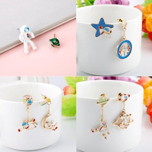 Korean cute planet universe astronaut star enamel stud earrings female popular asymmetrical earrings for women ear studs clip