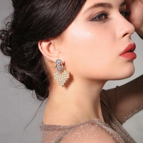 Factory Direct Sale Glass Crystal Skull Heart Drop Earrings for Women Fashion Jewelry Wholesale Drop Shipping