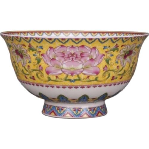 Family decoration collection of antique porcelain Qianlong bowl with lotus pattern