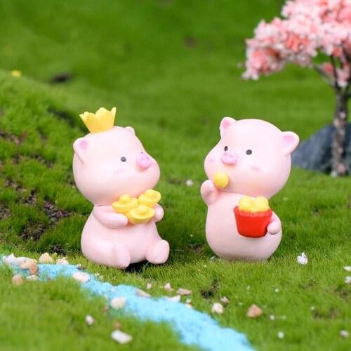 ZOCDOU 1 Piece Lovely Yellow Raincoat Cartoon Pink Pigs Cerdo Small Statue Figurine Crafts Ornament Miniatures Animal Decora