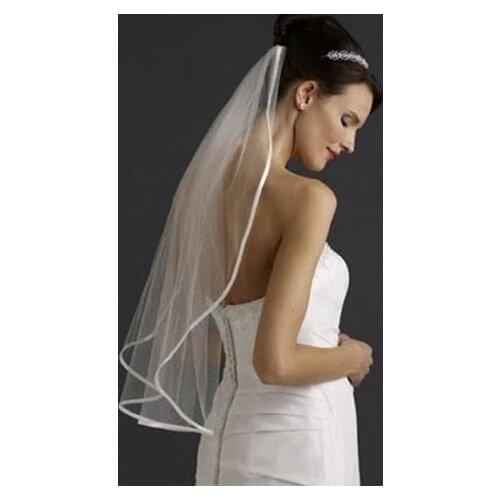 Wholesale one layer elbow length satin edge bridal veil with comb