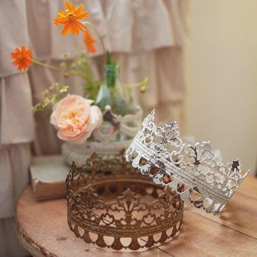 Retro Iron Crown Metal Garden Decor Vintage