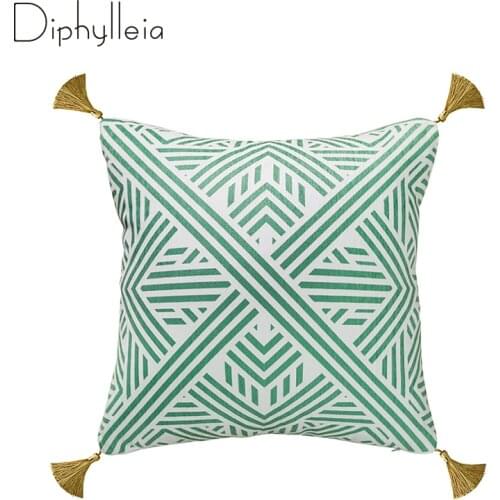 Diphylleia Green Geometric Throw Pillow Case Uniquely Patterned Sofa Couch Bench Cushion Cover Restoration Hardware Style Decor