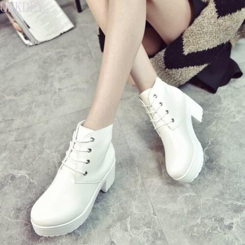 Spring and winter 2020 thick sole muffin short boots cross strapping high heeled Martin boots punk thick heels womens Boots