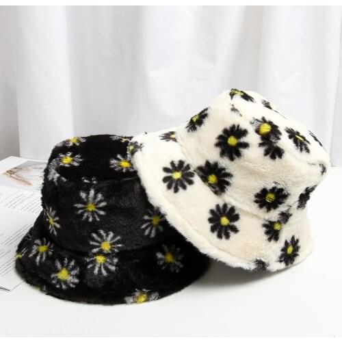 1Pc Hot Fashion Winter Warm Bucket Hat Faux Fur Wool Soft Fisherman Cap Multicolor Rainbow Cow Outdoor Cloche Hats for Women
