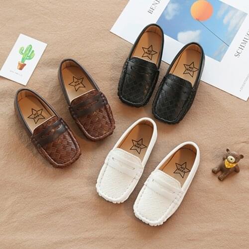 New style kids slip-on loafers with flat soft sole for spring and winter