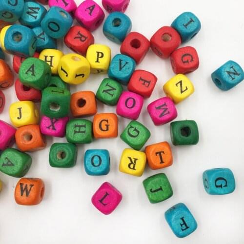 10mm Alphabet Mixed Randomly Letter Colored Wood Spacer Beads Wooden Beads for Baby Fashion Jewelry Making DIY Beads