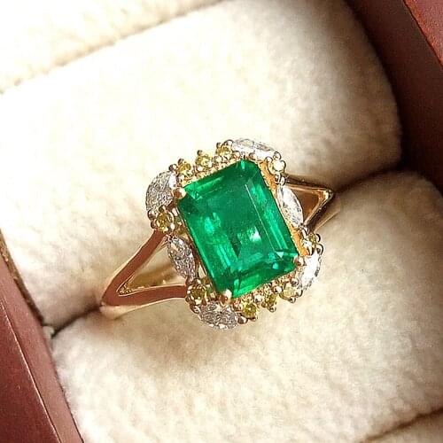 Solid 18K White Gold 1.2ctw Colombian Moissanite Green Emerald Ring Engagement Ring Jewelry For Women