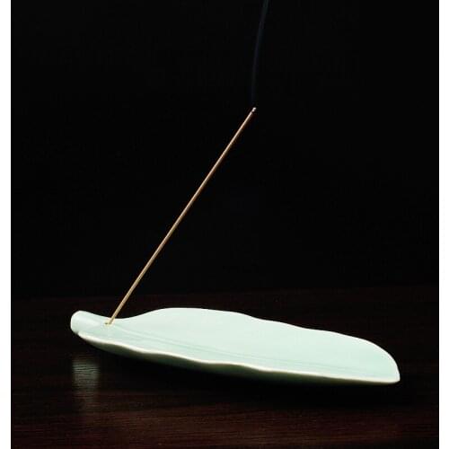 Incense-green celadon kiln ceramics leaves cable lying incense fragrance of sandalwood perfumed incense promotion