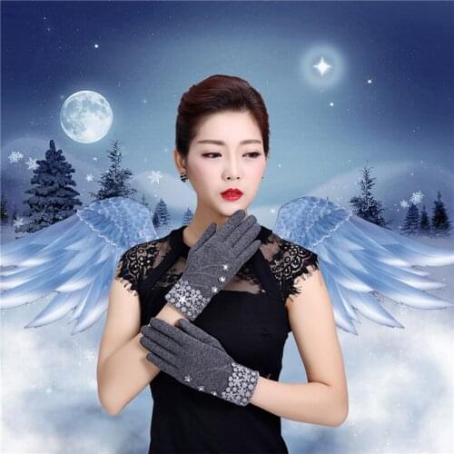 Elegant Womens Touch Screen Gloves Winter Ladies Fashion Lace Warm New Cashmere Bow Full Finger Mittens Wrist Guantes Gift