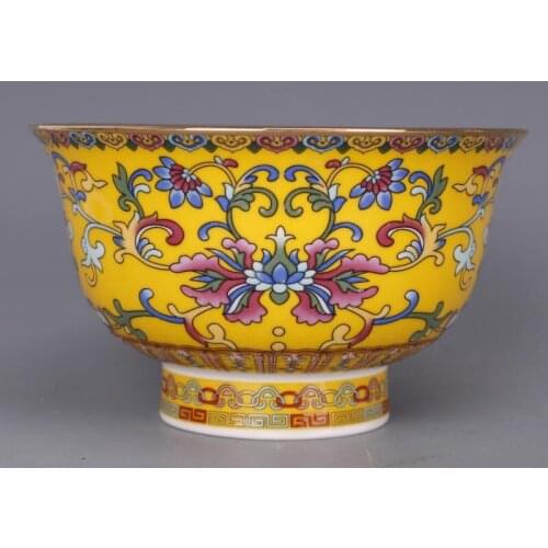 Qing Dynasty Qianlong Yellow Ground Pastel Enamel Pattern Bowl Antique Crafts Porcelain Household Chinese Antique Ornaments