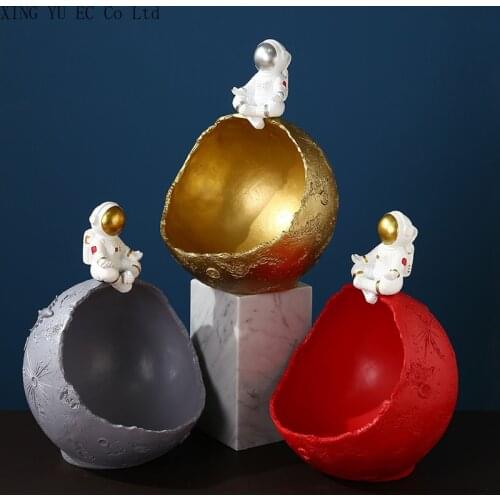 Creative Astronaut Storage Decoration Home Living Room Decoration Resin Craft Cartoon Character Desktop Decoration Modern