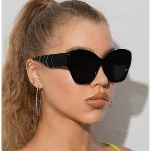 LongKeeper Women Cat Eye Sunglasses Ladies Brand Designer Vintage Oversized Driving Goggle Black Blue Shades Lunette De Soleil
