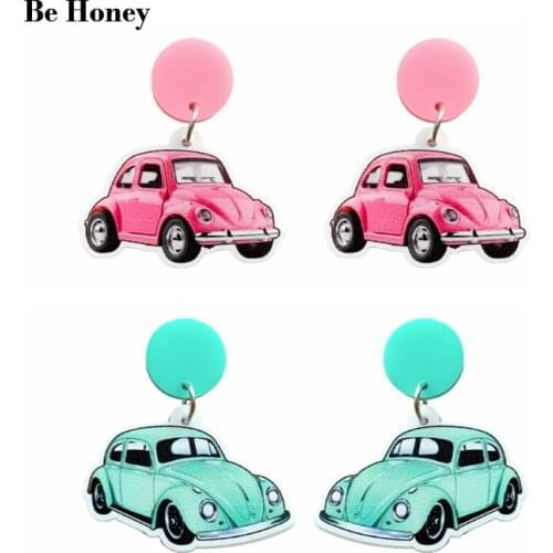 New Arrivals Pink And Blue Vintage Lowrider Beetle Cars Pendants Acrylic Stud Earrings For Women Cute Fashion Jewelry Girls Gift