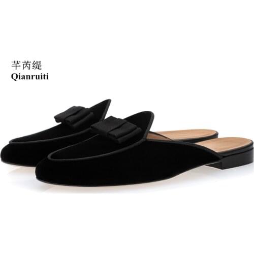 2019 Men Black Velvet Slippers Belgian Style Male shoe Slip-on Bowknot Shoes for Men EU39-EU46 Customized Color Men Casual Shoes