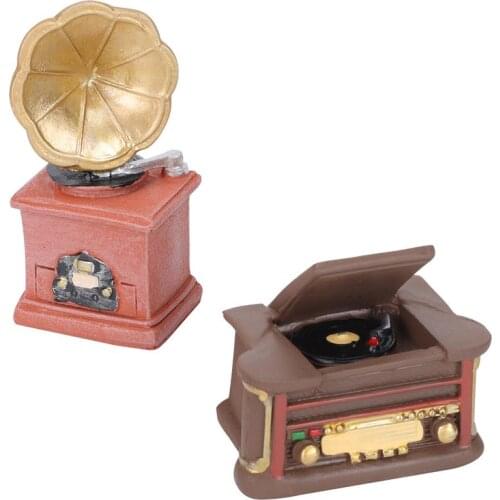 2pcs Mini Landscape Models Mini Phonograph Radio Model Decors Resin Craft Decors Player Christmas Micro Scene Decoration