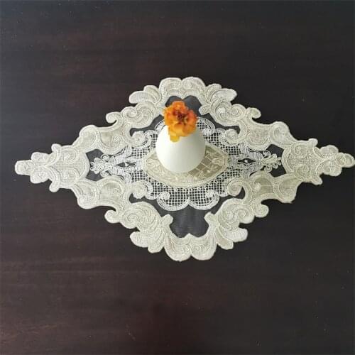 Precision Embroidery European Oval Placemat Table Mat Bar Counter Coaster Plate Pad Hotel Villa Luxury Furniture Decoration 2021