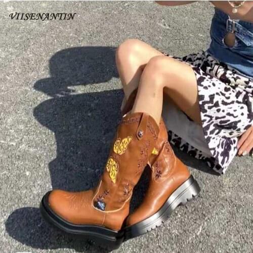 Retro Pastoral Style Martin Boots Women 2021 Spring and Autumn New All-match Casual Embroidery Thick-soled High Boots Women