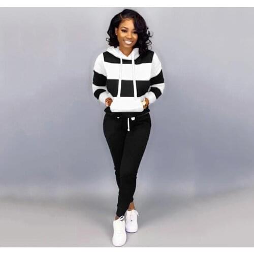 2021 Winter Tracksuit Women 2 Piece Set Sweatshirt Print Hoodies Pants Sportswear Womens Sports Suit Hooded Set Hoodies Suit
