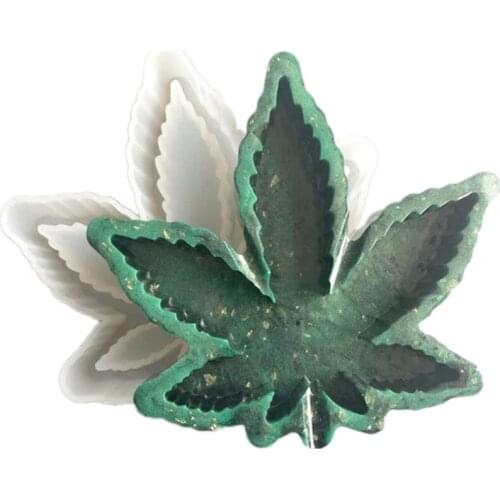 3D Maple Leaf Shape Silicone Mold DIY Handmade Glue Fruit Storage Ashtray Box Mold Kitchen Accessories