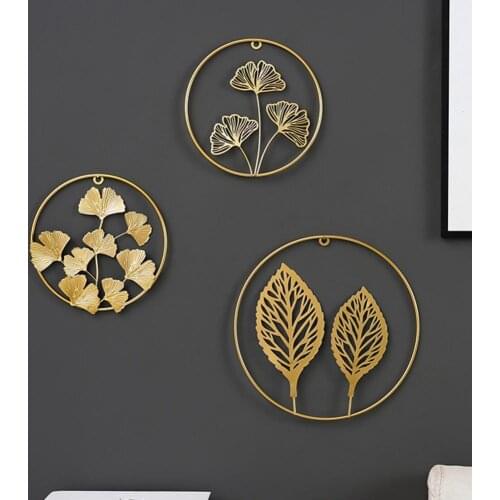 Golden Leaf Wall Hanging Light Luxury Punch Free Nordic Style Metal Round Iron Leaf Pendant for Living Room Hanging Decorations