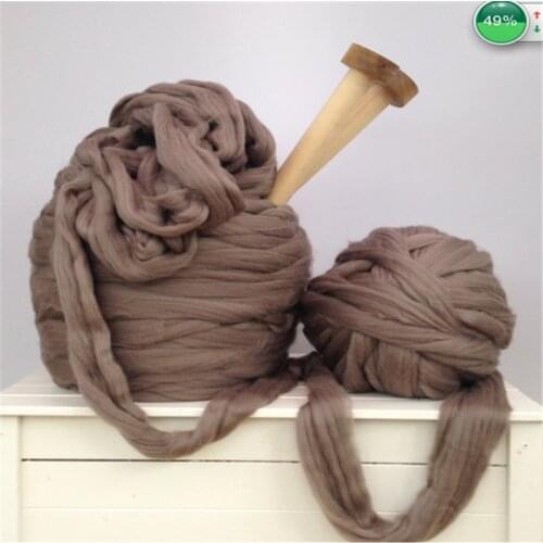 Low Price Wholesale Super Chunky Merino Wool Yarn For Chunky Blankets for Scarf 1kg Per Ball
