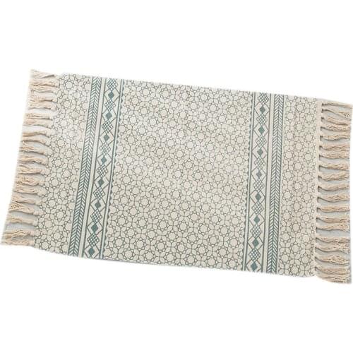 Linen and Cotton Blended Handmade Tassel Carpet, Nordic Minimalist Bedside Carpet, Suitable for Living Room and Bedroom