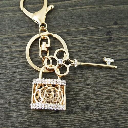 Fashion Wholesale Zinc Alloy Rhinestone Crystal Heart Keychain Love Lock Key chain Male / Lovers Pendant Key Ring