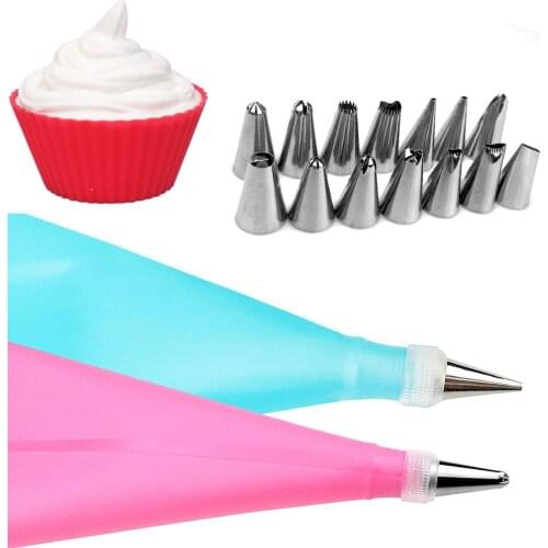 16 Pcs/Set 1Silicone Icing Piping Cream Pastry Bag and 14 Stainless Steel Nozzle and 1Converter Coupler Cake Decorating Tips Set