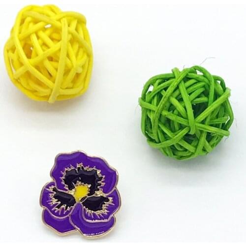 Beautiful Purple Flower Brooch Fashion Lady Metal Plant Coat Shirt Pin Ornament Jewelry Clip Gift For Friend