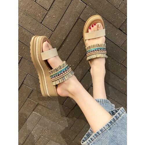 New womens sandals slippers summer Thick-soled outdoor fashion Soft shoes for women Waterproof platform slippers Solid color