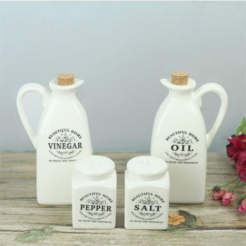 4pcs/set Oil Bottle Oil and Vinegar Dispenser Set with Salt and Pepper Shakers Ceramics Olive Oil dispenser aceitera cocina BBQ