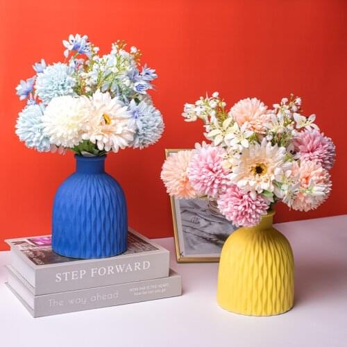 Modern simple origami ceramic vase blue white simulation flower Jingdezhen flower Hydrangea set living room ornaments