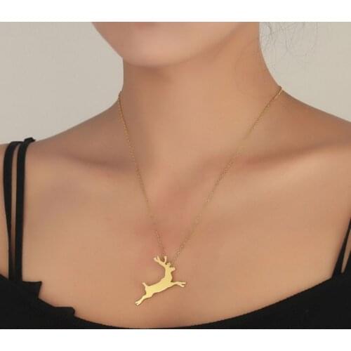 Adorable Running Reindeer Pendant Necklaces for Girls Women Stainless Steel Deer Charm Cute Animal Jewelry Gift Colliar Bijoux